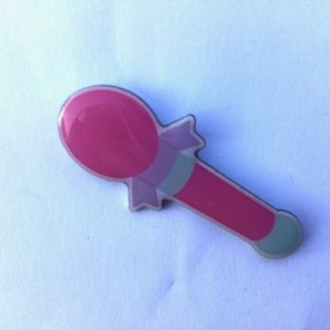 CREAMY MAMI METAL PIN GHP "MICROPHONE" AKEMI TAKADA