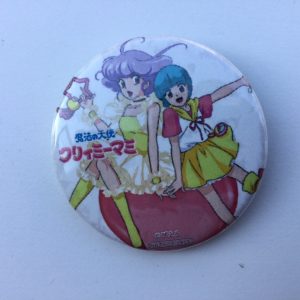 CREAMY MAMI PIN BADGE BONUS CAFE ZENON "COMPACT AND LUMINASTELLA" AKEMI TAKADA